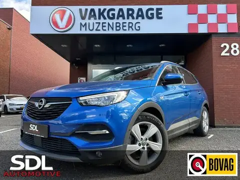 Used OPEL GRANDLAND Hybrid 2021 Ad 