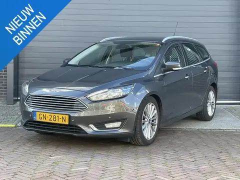 Annonce FORD FOCUS Essence 2015 d'occasion 