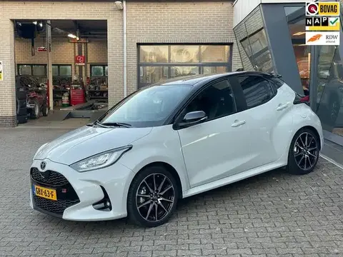 Used TOYOTA YARIS Hybrid 2022 Ad 