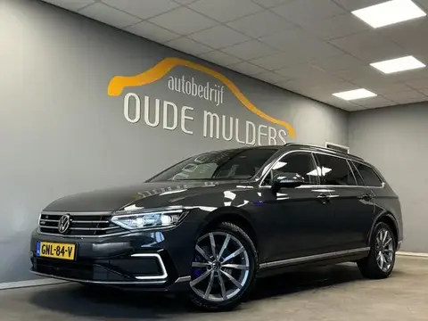 Used VOLKSWAGEN PASSAT Hybrid 2021 Ad 