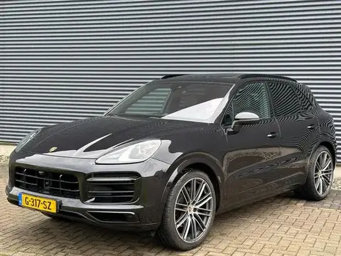 Annonce PORSCHE CAYENNE Essence 2018 d'occasion 