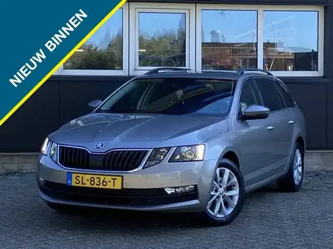 Annonce SKODA OCTAVIA Essence 2018 d'occasion 