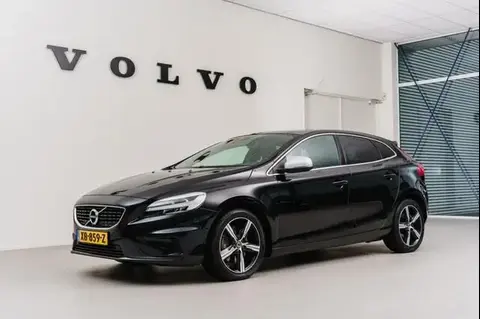 Used VOLVO V40 Petrol 2018 Ad 