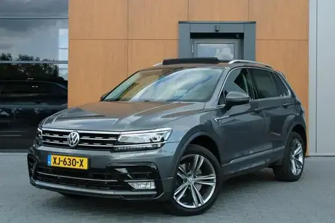 Used VOLKSWAGEN TIGUAN Petrol 2018 Ad 