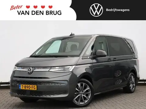 Used VOLKSWAGEN MULTIVAN Hybrid 2023 Ad 