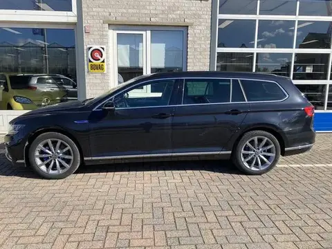 Used VOLKSWAGEN PASSAT Hybrid 2021 Ad 