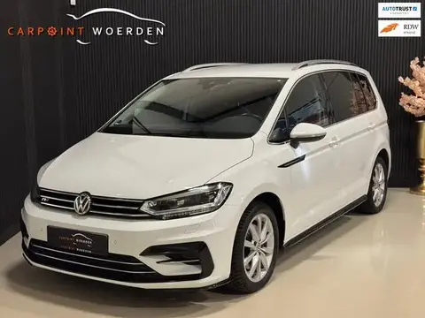 Used VOLKSWAGEN TOURAN Petrol 2019 Ad 