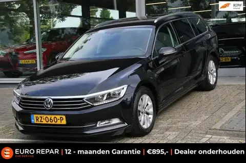 Used VOLKSWAGEN PASSAT Petrol 2018 Ad 