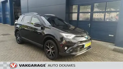 Used TOYOTA RAV4 Hybrid 2018 Ad 