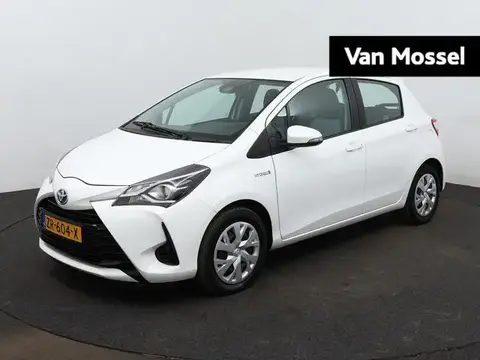 Used TOYOTA YARIS Hybrid 2019 Ad 