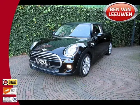 Used MINI COOPER Petrol 2016 Ad 