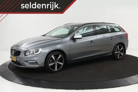 Annonce VOLVO V60 Essence 2017 d'occasion 