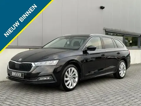 Used SKODA OCTAVIA Hybrid 2021 Ad 