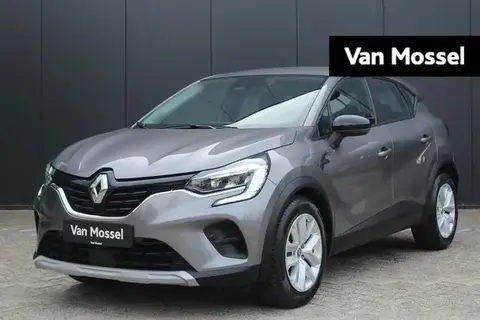 Used RENAULT CAPTUR Hybrid 2022 Ad 