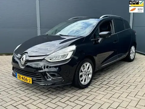 Used RENAULT CLIO Petrol 2017 Ad 