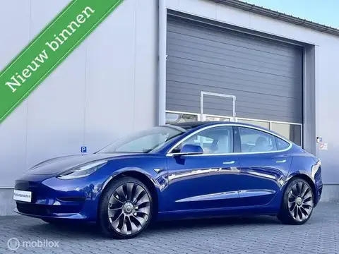 Used TESLA MODEL 3 Electric 2019 Ad 