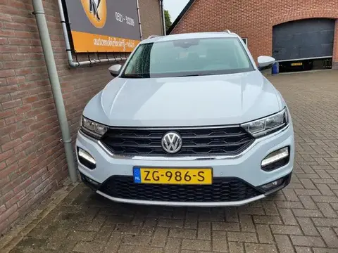 Annonce VOLKSWAGEN T-ROC Essence 2019 d'occasion 