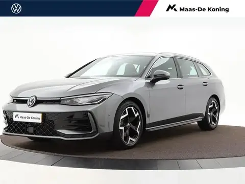 Annonce VOLKSWAGEN PASSAT Essence 2024 d'occasion 