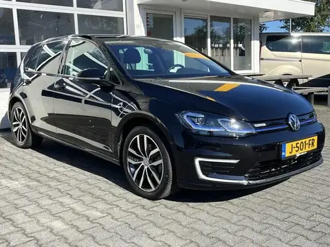 Used VOLKSWAGEN GOLF Electric 2019 Ad 