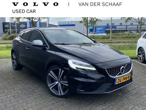 Annonce VOLVO V40 Essence 2019 d'occasion 