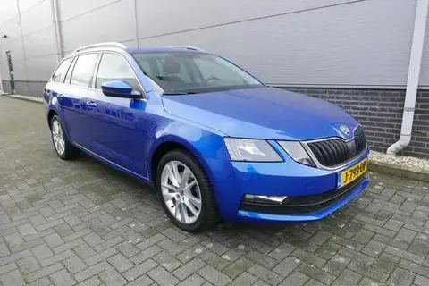 Used SKODA OCTAVIA Petrol 2019 Ad 