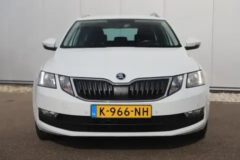 Annonce SKODA OCTAVIA Essence 2020 d'occasion 