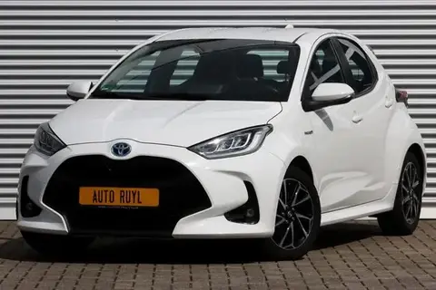 Used TOYOTA YARIS Hybrid 2022 Ad 