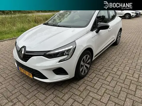 Used RENAULT CLIO Petrol 2022 Ad 