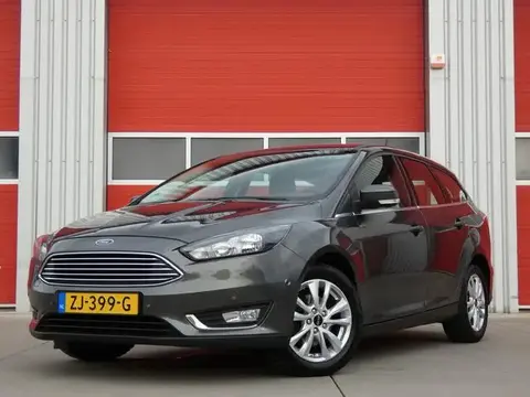 Annonce FORD FOCUS Essence 2018 d'occasion 