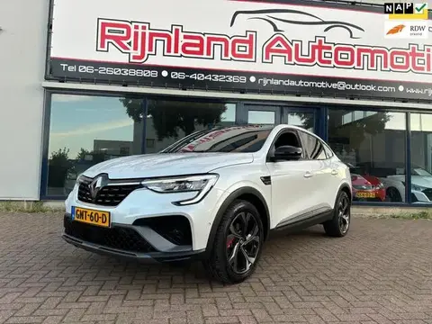 Used RENAULT ARKANA Hybrid 2022 Ad 