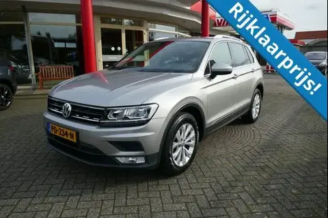 Used VOLKSWAGEN TIGUAN Petrol 2017 Ad 