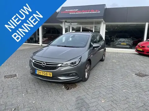 Used OPEL ASTRA Petrol 2018 Ad 