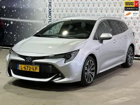 Used TOYOTA COROLLA Hybrid 2019 Ad 