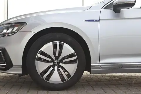 Used VOLKSWAGEN PASSAT Hybrid 2021 Ad 