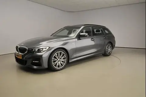 Used BMW SERIE 3 Petrol 2019 Ad 