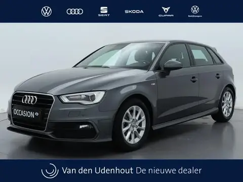 Annonce AUDI A3 Essence 2015 d'occasion 