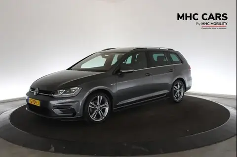 Used VOLKSWAGEN GOLF Petrol 2018 Ad 