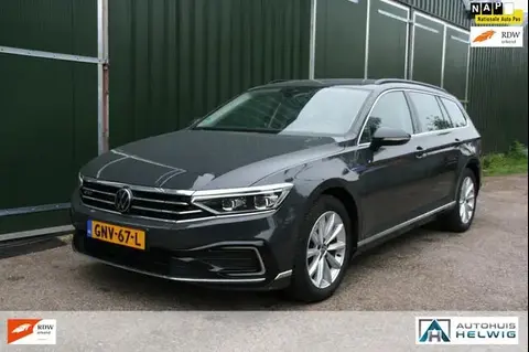 Used VOLKSWAGEN PASSAT Hybrid 2021 Ad 