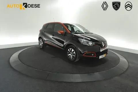 Used RENAULT CAPTUR Petrol 2015 Ad 