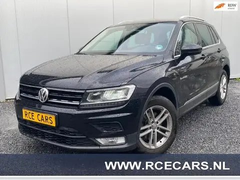 Used VOLKSWAGEN TIGUAN Petrol 2017 Ad 