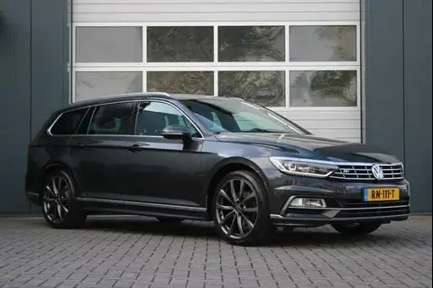 Annonce VOLKSWAGEN PASSAT Essence 2018 d'occasion 