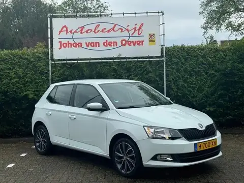 Used SKODA FABIA Petrol 2017 Ad 