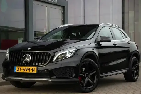 Used MERCEDES-BENZ CLASSE GLA Petrol 2015 Ad 