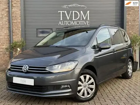 Used VOLKSWAGEN TOURAN Petrol 2020 Ad 