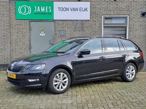 Used SKODA OCTAVIA Petrol 2020 Ad 