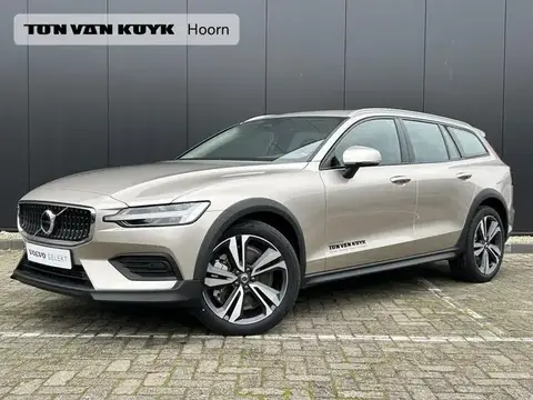 Annonce VOLVO V60 Essence 2024 d'occasion 