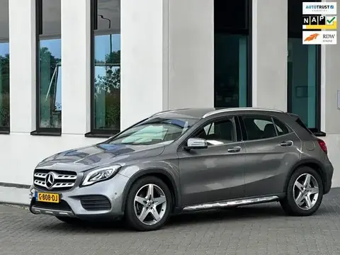 Annonce MERCEDES-BENZ CLASSE GLA Essence 2019 d'occasion 