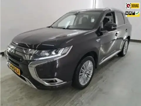 Used MITSUBISHI OUTLANDER Hybrid 2019 Ad 