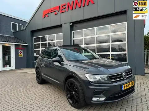 Used VOLKSWAGEN TIGUAN Petrol 2017 Ad 