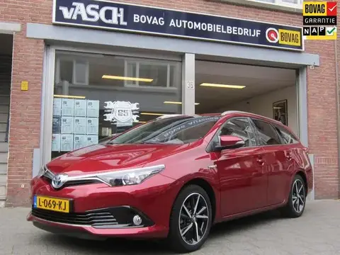 Used TOYOTA AURIS Hybrid 2017 Ad 